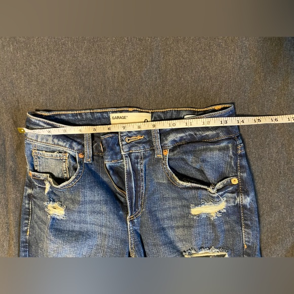 Ripped Jeans - Picture 4 of 6